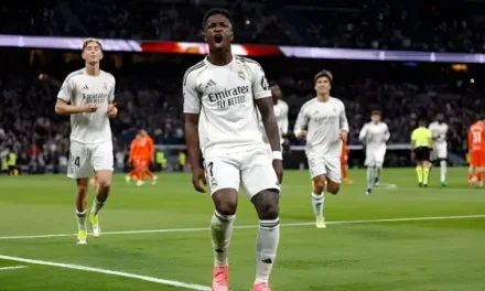 Madrid Menang 4–1 Atas Real Sociedad Kuasai Klasemen La Liga