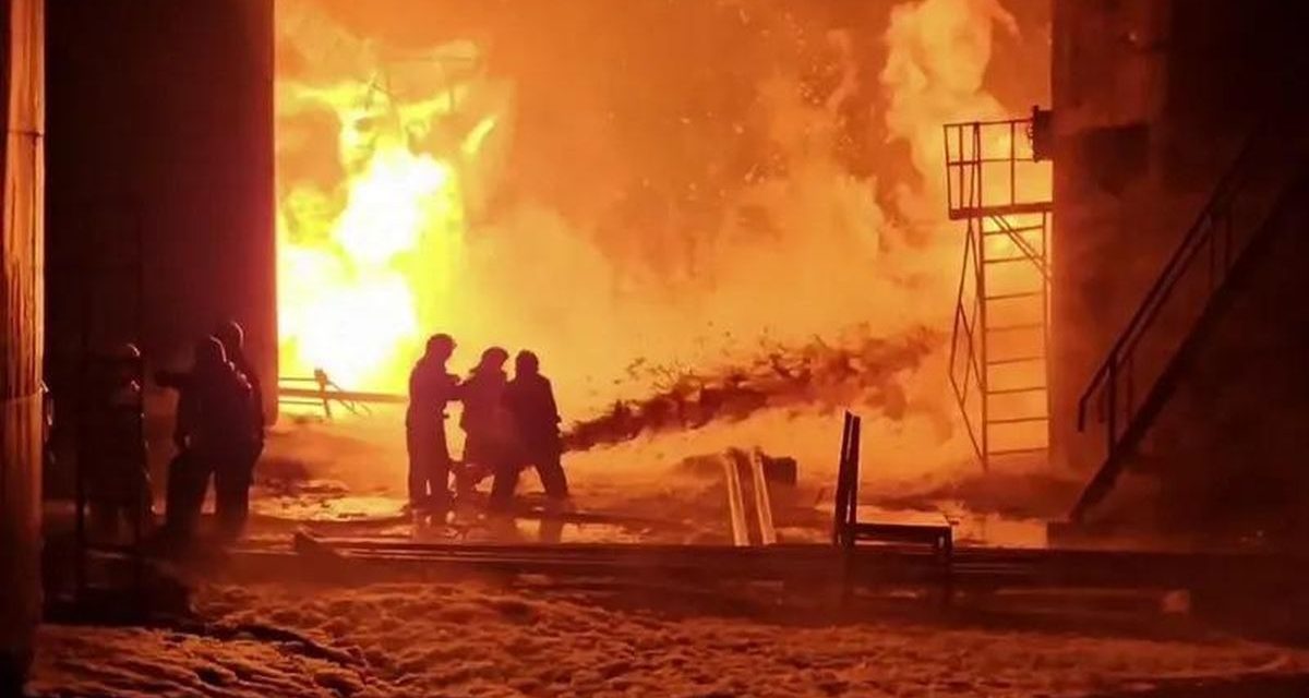 Kilang Minyak Rusia Di Nizhny Novgorod Terbakar Akibat Drone