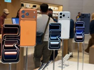 Apple Beri Sinyal Naikkan Harga Produk Baru Akibat Krisis Global