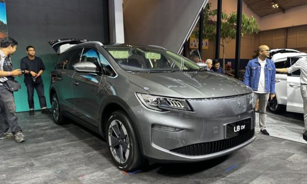 Aletra Motor Indonesia Rilis MPV Listrik L8 Di Indonesia