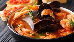 Bouillabaisse Prancis: Sup Seafood Marseille Dan Rempah Saffron