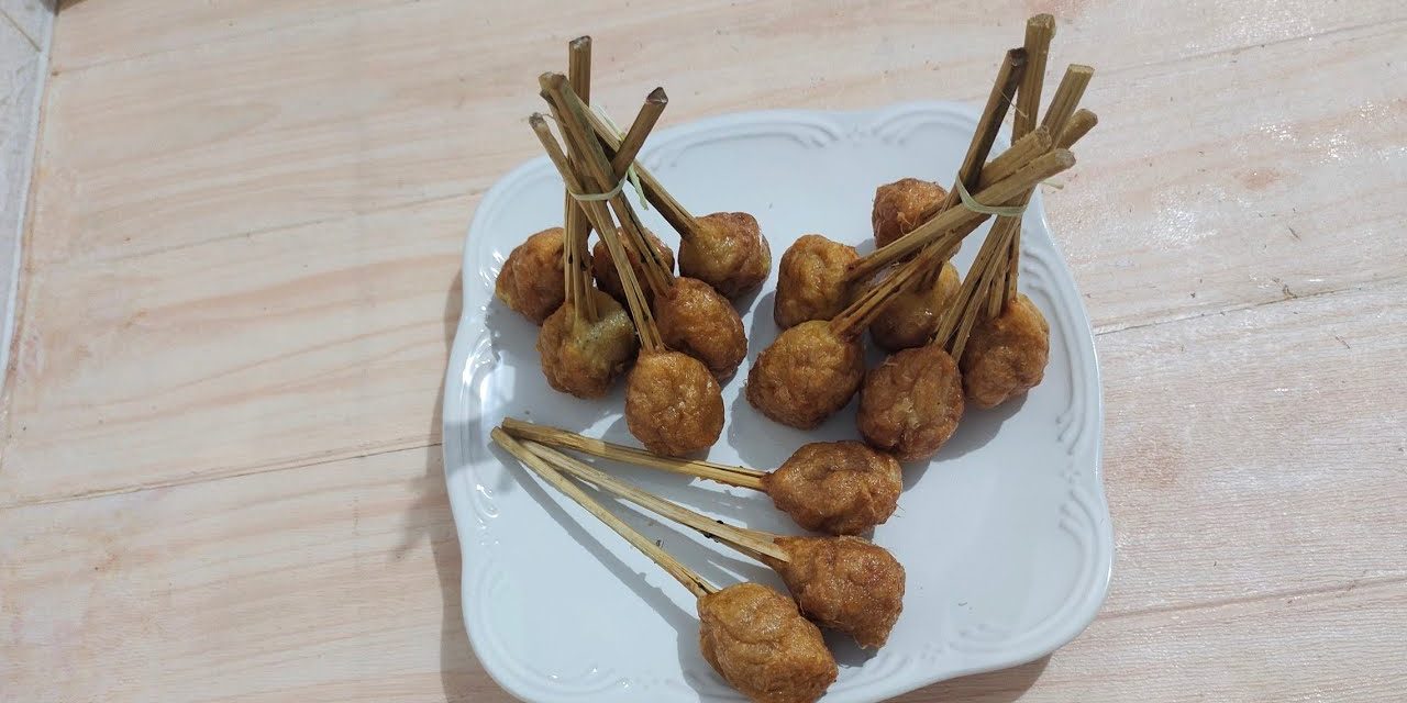 Mengenal Sate Pentul: Olahan Ikan Tenggiri Berbumbu Rempah
