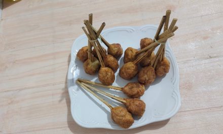 Mengenal Sate Pentul: Olahan Ikan Tenggiri Berbumbu Rempah