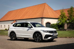 Volkswagen Tiguan Allspace Elegance: SUV 7-Seater Premium